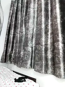 sanaya_baby's cam snapshot