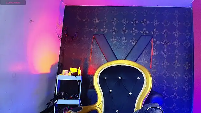 Sweettpleasure's cam snapshot