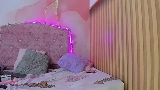 Malory__Jones's cam snapshot