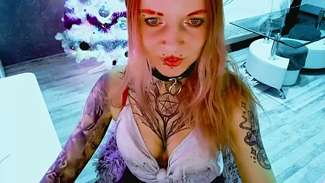 InesGold's cam snapshot