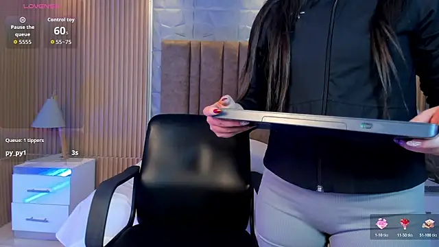 paulina_sweett_'s cam snapshot