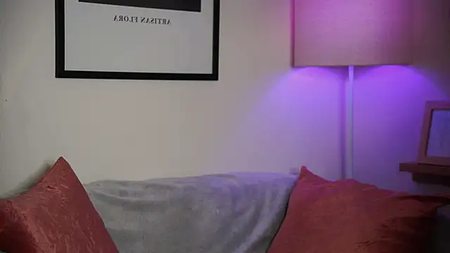 midnightbby_'s cam snapshot