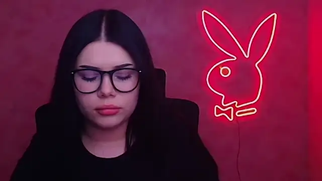 Mona_Esty's cam snapshot