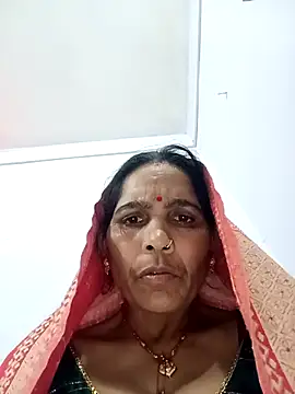 Indiangueen's cam snapshot