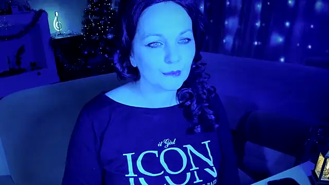 WitchBlueRose's cam snapshot