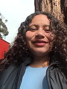 Yaya_watson's cam snapshot