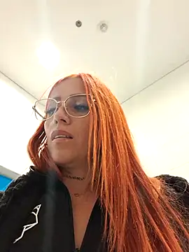 Alis_xxx's cam snapshot