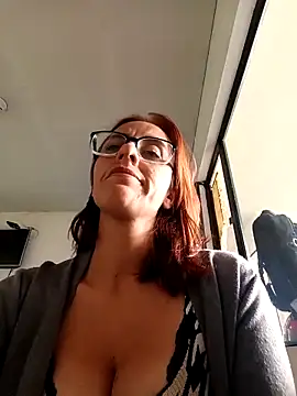 Jade_1-9's cam snapshot