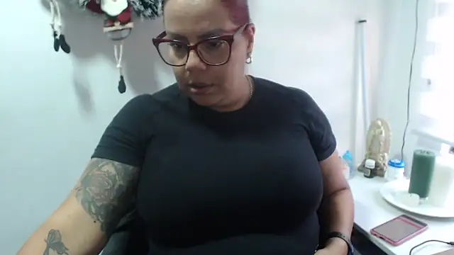 Rebecagiraut's cam snapshot