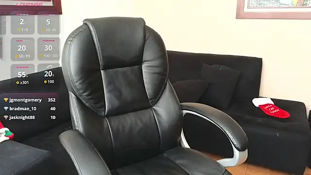 hairyncuteass live sex cam