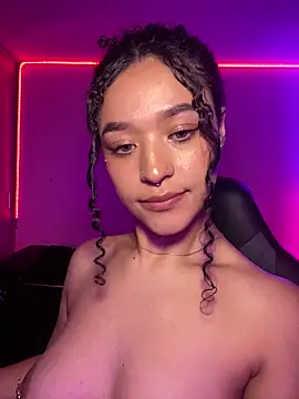 Crystal_Dluna's cam snapshot