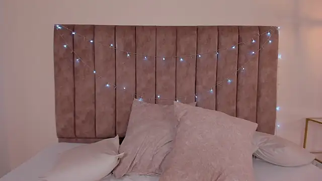 amber_colliiins's cam snapshot