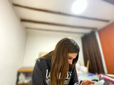 allisonn_parker26's cam snapshot