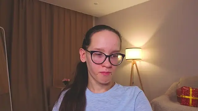 BettyBrowni live sex cam