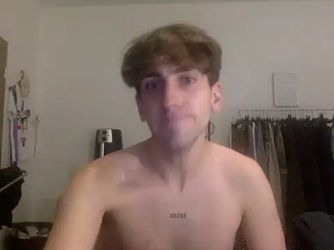 pttvnvkka live sex cam