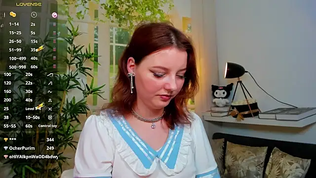 pretty_little_thing's cam snapshot