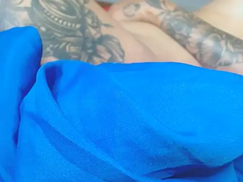 YuliFox live sex cam