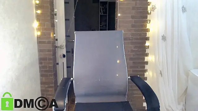 ms_kelarini's cam snapshot