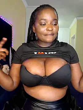 DarkButterfly99's cam snapshot