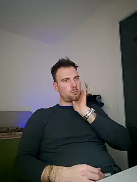 mrlyuis live sex cam