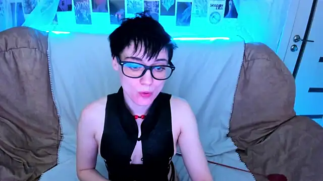 ErickaFetish's cam snapshot