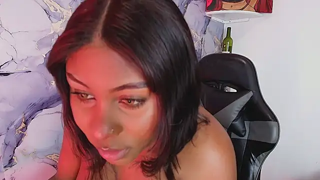 AngelThroatt's cam snapshot