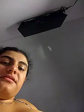 carlafox05's cam snapshot