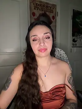 CharmingMaddie's cam snapshot