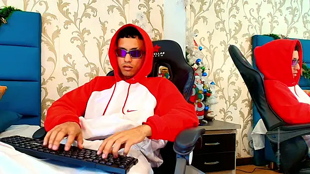 Marcus_Jeron live sex cam