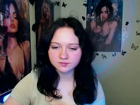 LadyAlice_'s cam snapshot