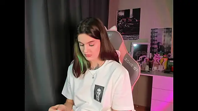 NikkieKitty's cam snapshot