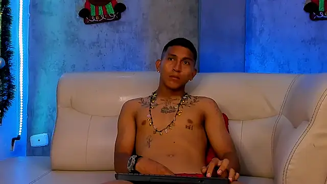 soy_Aron live sex cam