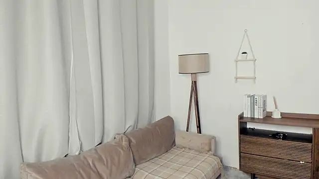 LaureMestler's cam snapshot