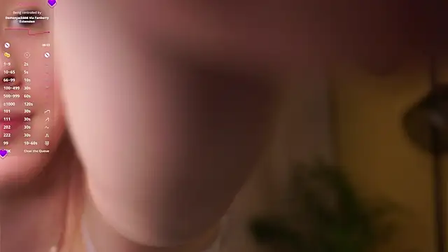 AlbertaClack's cam snapshot