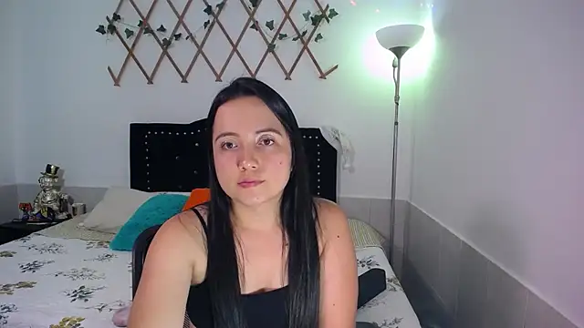 naughty_girl_4u's cam snapshot