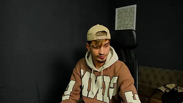 BrandonTate live sex cam