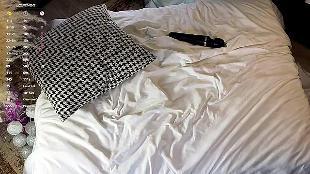 KarlaMagnett live sex cam