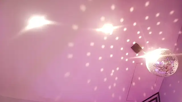 goddess_julieta's cam snapshot