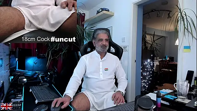 OnlineBossUK live sex cam