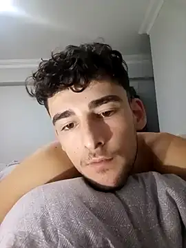 Yasinyasin7 live sex cam