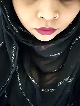 Indian-Nazia's cam snapshot