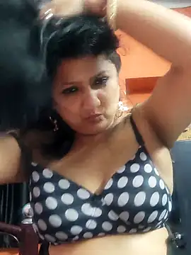 horny_lizia's cam snapshot