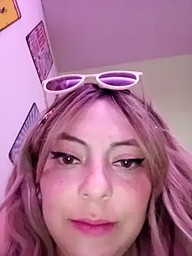 madelaine- live sex cam