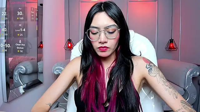 AzuraKindong's cam snapshot