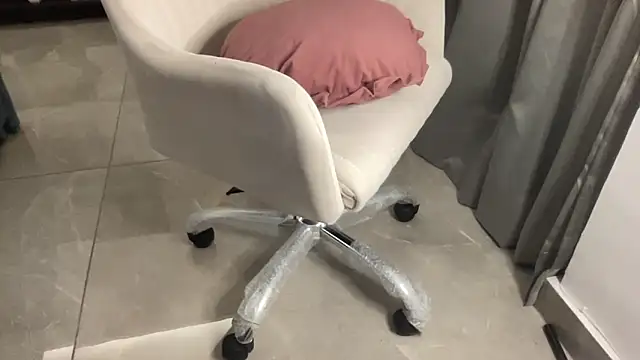 Wild_Fantasy_7 live sex cam