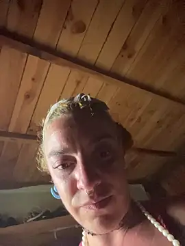 SalyTredelMonte's cam snapshot