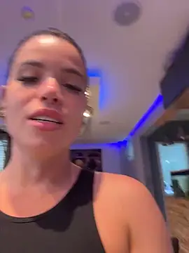 Rafaellaz's cam snapshot