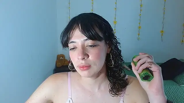 sajecrismaa's cam snapshot