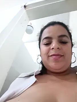 Mia-Glow live sex cam