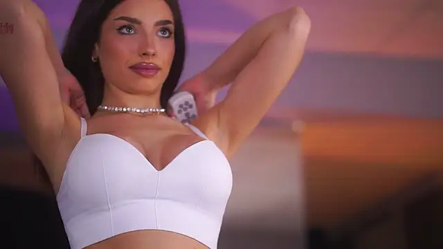 LalaRoze live sex cam